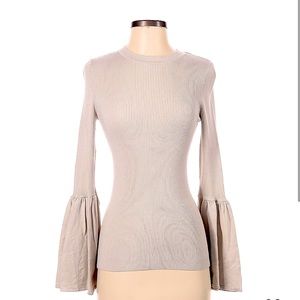 Carmen Marc Valvo Long Bell Sleeve Cream Top